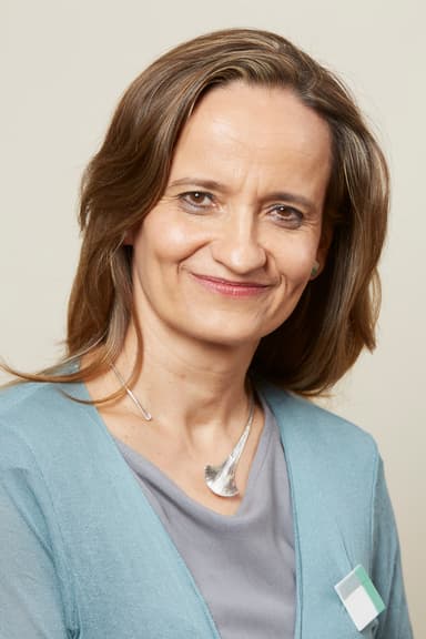 Eva Szekeres