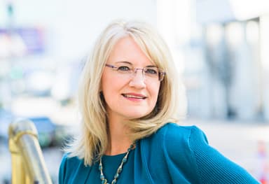 Jeannine Bennett