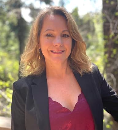 Bonnie Blackstone